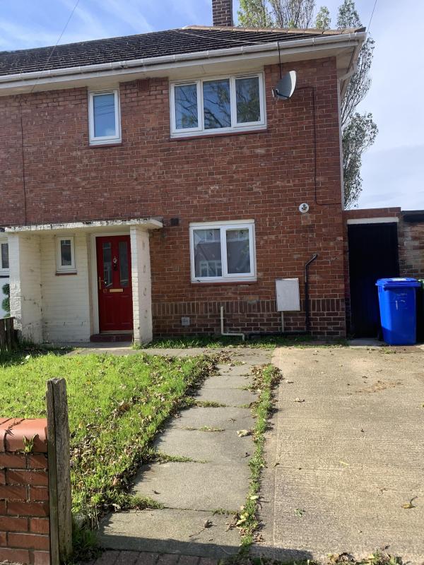 wants 2 bedroom house in wallasey mutual exchange